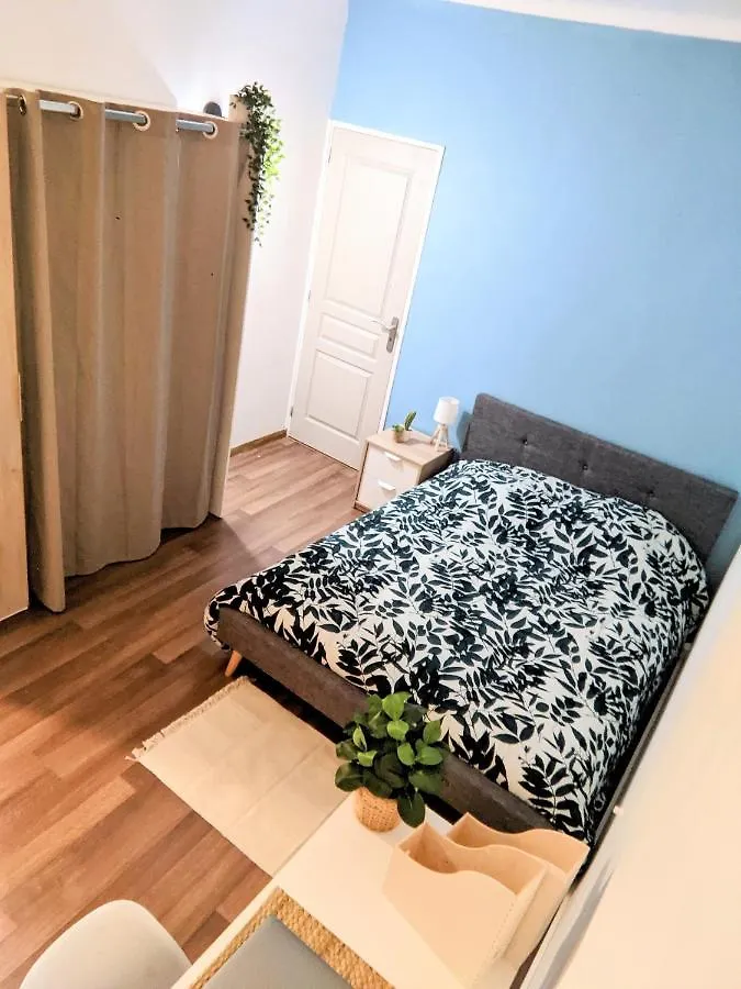 Lovely Bedroom In A Bright & Calm Apartment With Terrace Marseille 0*,  France