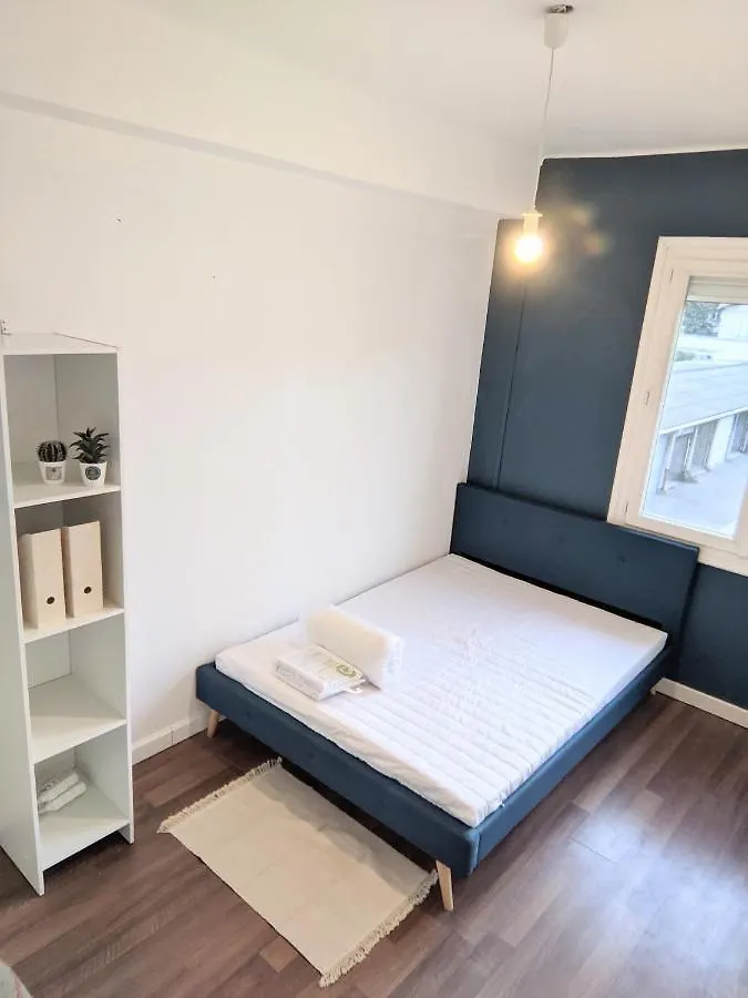 Lovely Bedroom In A Bright & Calm Apartment With Terrace Marseille Homestay